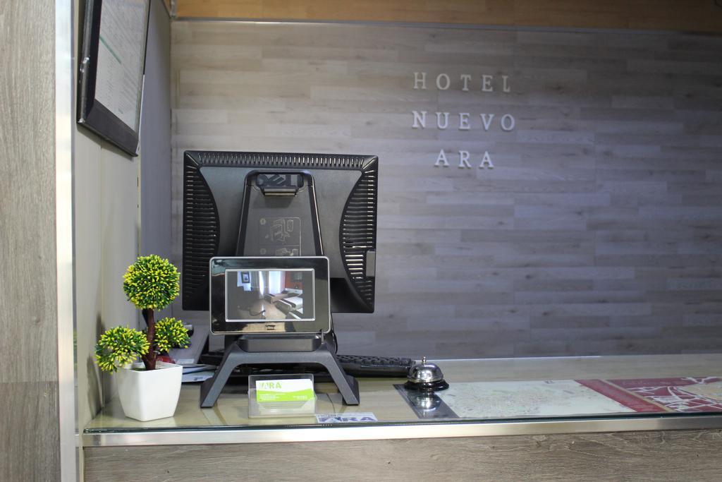 Hotel Nuevo Ara กาเซเรส ภายนอก รูปภาพ