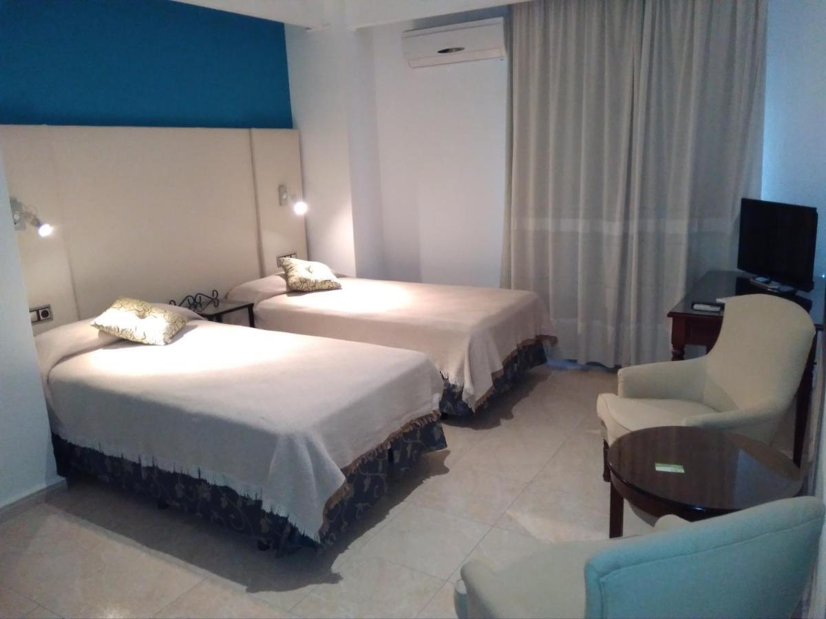 Hotel Nuevo Ara กาเซเรส ห้อง รูปภาพ